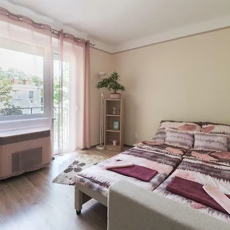 아파트 Mango Apartman